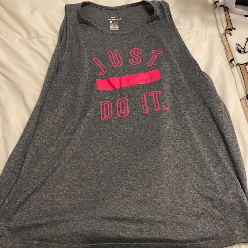 Nike dry fit Athletic cut tank top